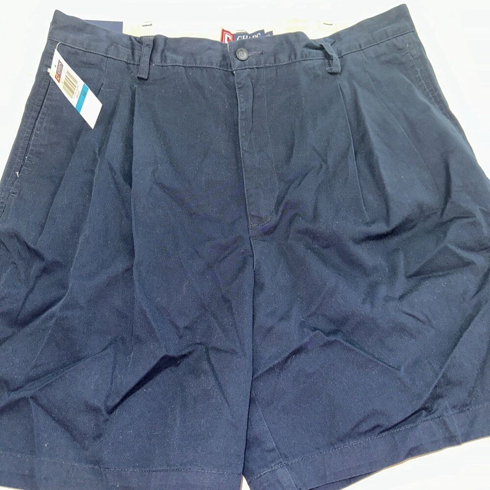 NWT Chaps Shorts Blue Mens Size 36 Zipper Pleated Front Pockets 100% Cotton Mm79